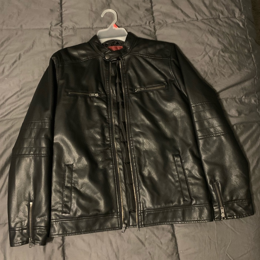 Kids leather like Arizona jacket size XL (18-20)
